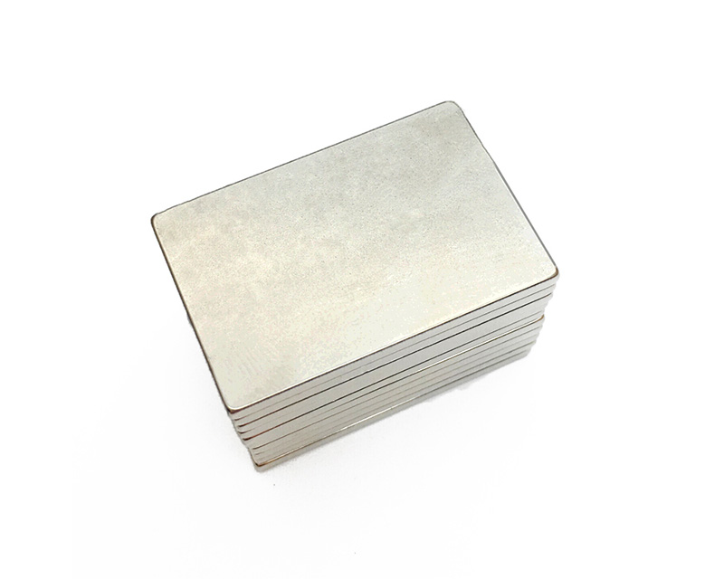 钕铁硼强磁定做镀镍方块磁铁 n52强力磁铁方形休眠磁铁长方形磁石
