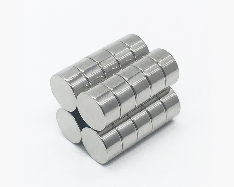 厂家专业生产 圆形磁铁 钕铁硼磁铁 高阻抗优质环保磁铁 可定制