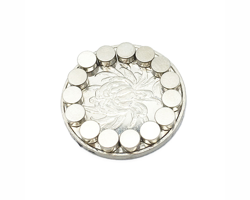 专业供应耐高温高强度环形磁铁 粘结钕铁硼方形磁铁 磁铁圆片