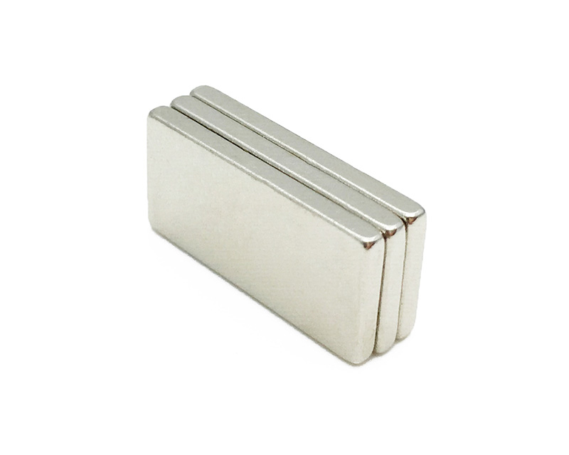 专业磁铁厂家热销 方形磁铁 钕铁硼方块磁铁 强力磁铁块30*10*4mm