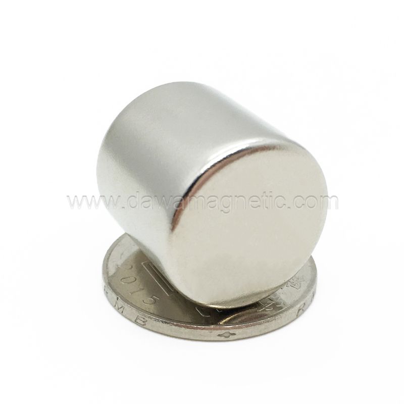 厂家供应钕铁硼圆柱形磁铁 D18*19mm柱形磁铁 强力圆柱强磁磁铁
