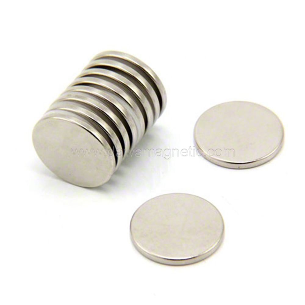 厂家直销 钕铁硼强磁 圆形磁铁 磁铁圆片 吸铁石