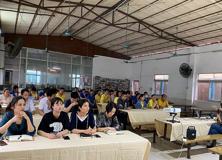 管理自我情绪，让生活充满阳光